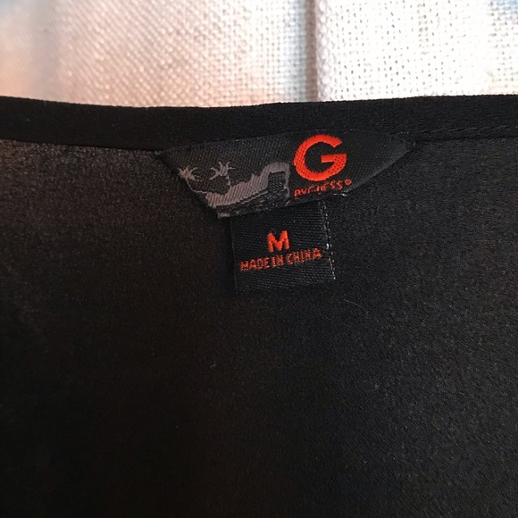 🖤 GUESS Black Dress 🖤 - Picture 4 of 5